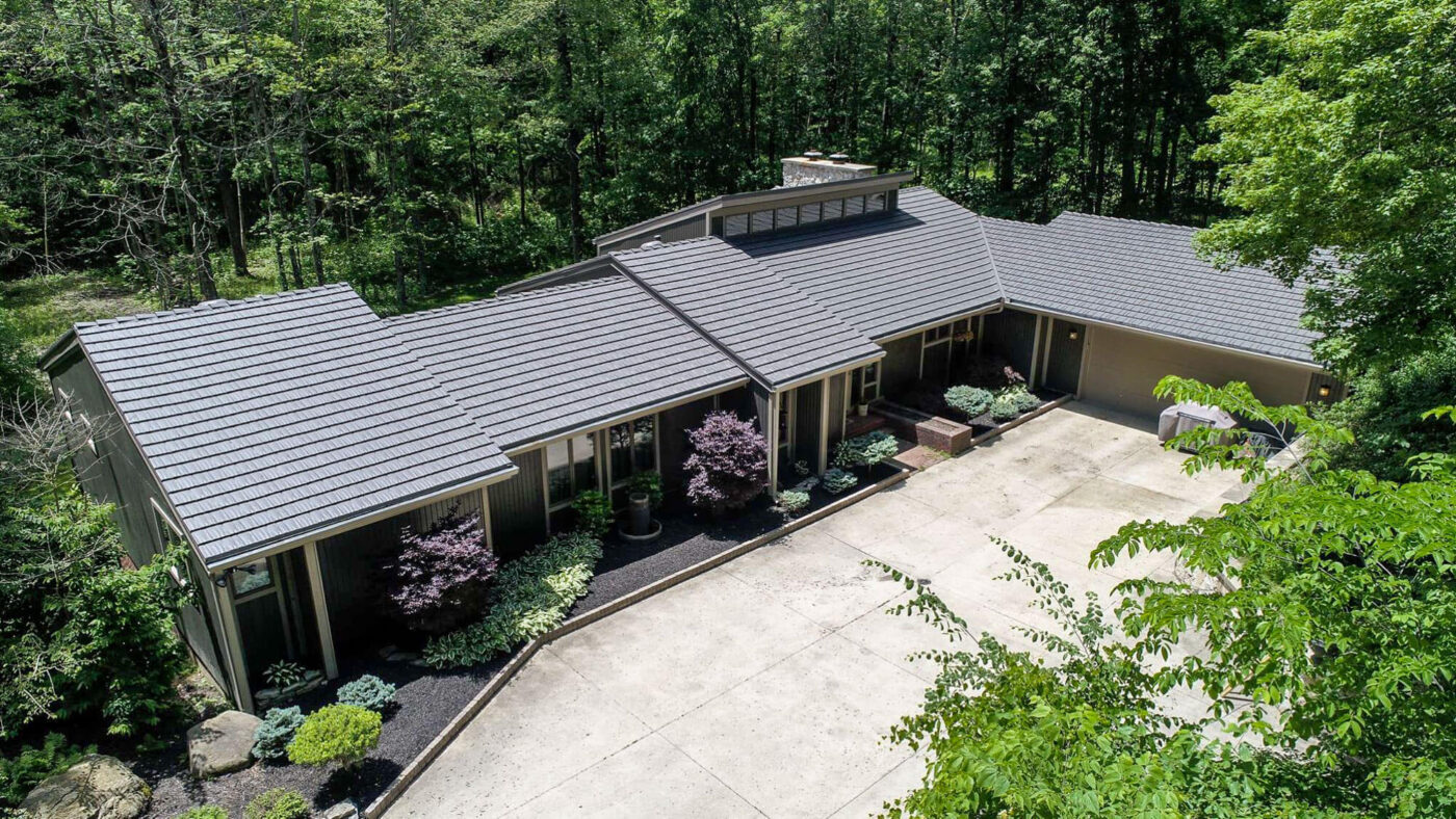 rustic shingle metal roofing modern home